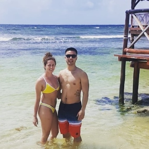 Meet your Posher, Carly - Picture 1 of 1